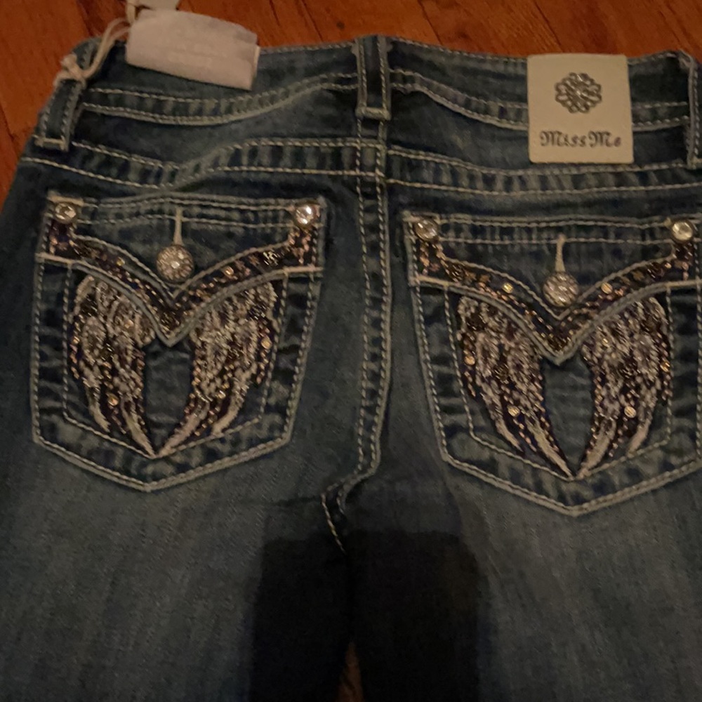 Jeans - Picture 3 of 4